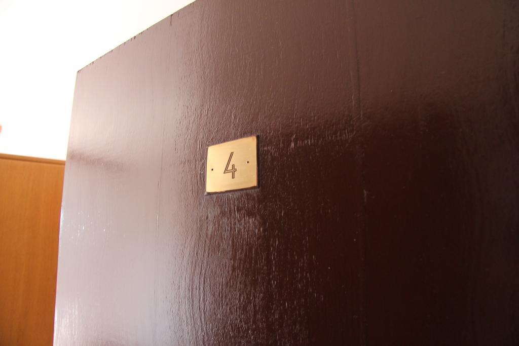 Novalja Guesthouse Economy Rooms Exterior photo